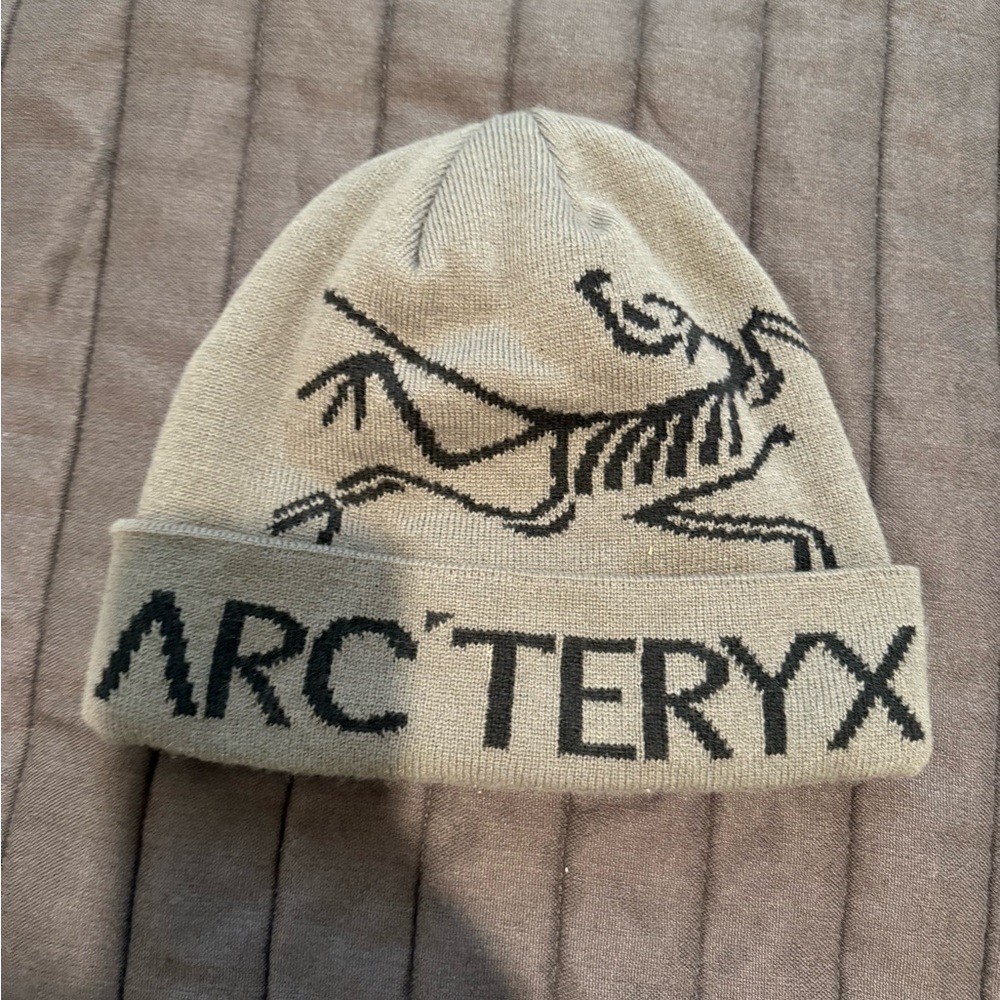 Beige Knit Beanie